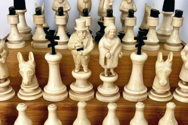 曼联阿莫林三中卫体系与B费位置调整分析背后攻防逻辑与更衣室平衡